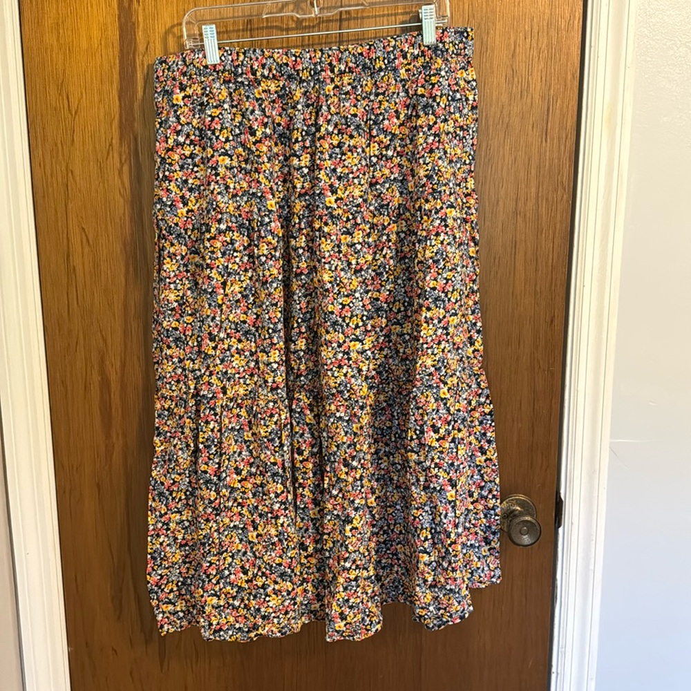 Old navy XL floral maxi skirt